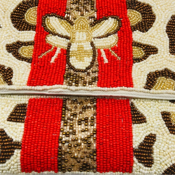Handmade Beaded Animal Print and Bee Clutch or Crossbody - Picture 3 of 5